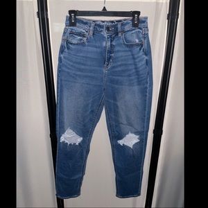 American eagle high waisted mom jeans